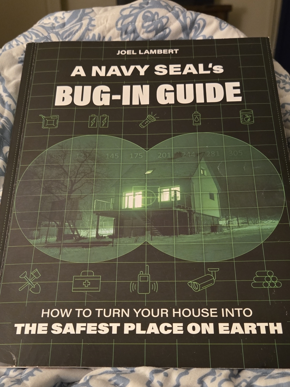 A Navy Seal's Bug-In-Guide. Joel Lambert. Great Used Condition Paperback